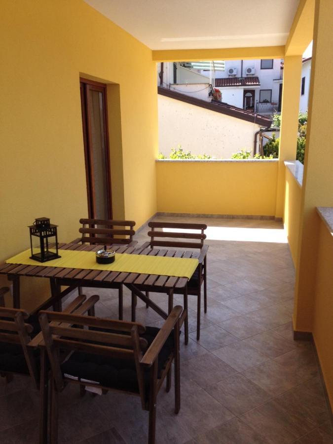 Luciana 2 Apartment